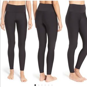 ALO Airlift High Waist Leggings